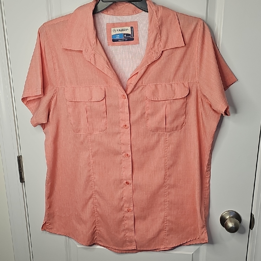 Magellan Outdoors Women's Pink Button-Down Shirt Size 1X‎